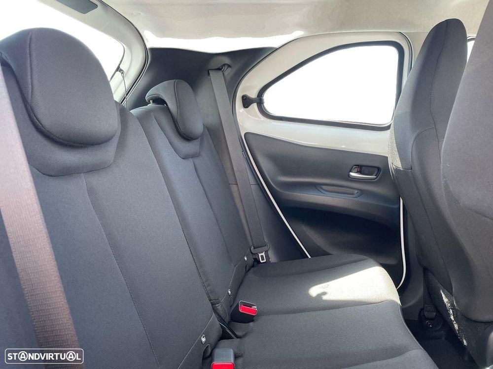 Toyota Aygo X 1.0 Play - 7