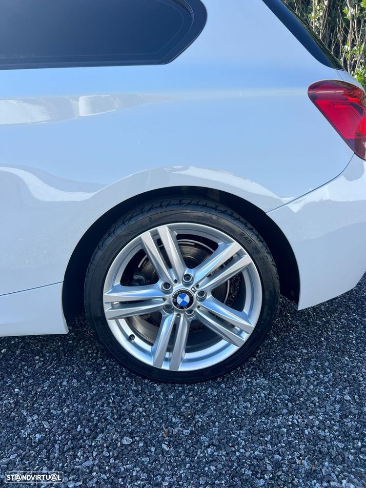 BMW 120 d xDrive Pack M - 14