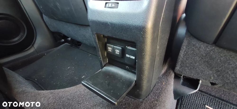 Toyota Mirai Advanced - 11
