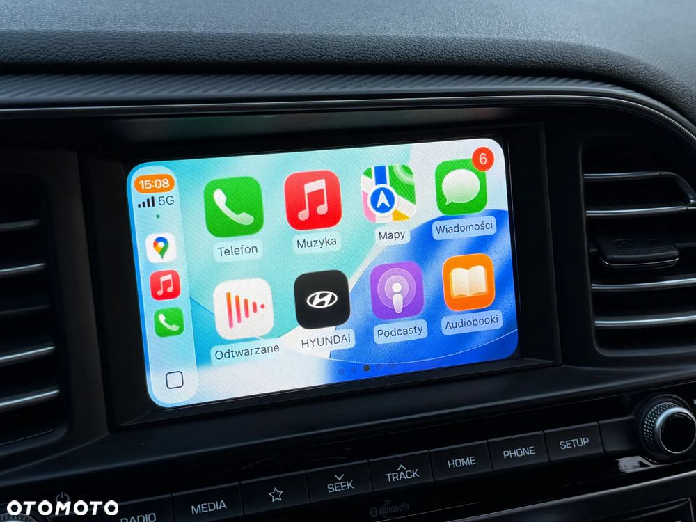 Hyundai Elantra 1.6 Comfort - 17