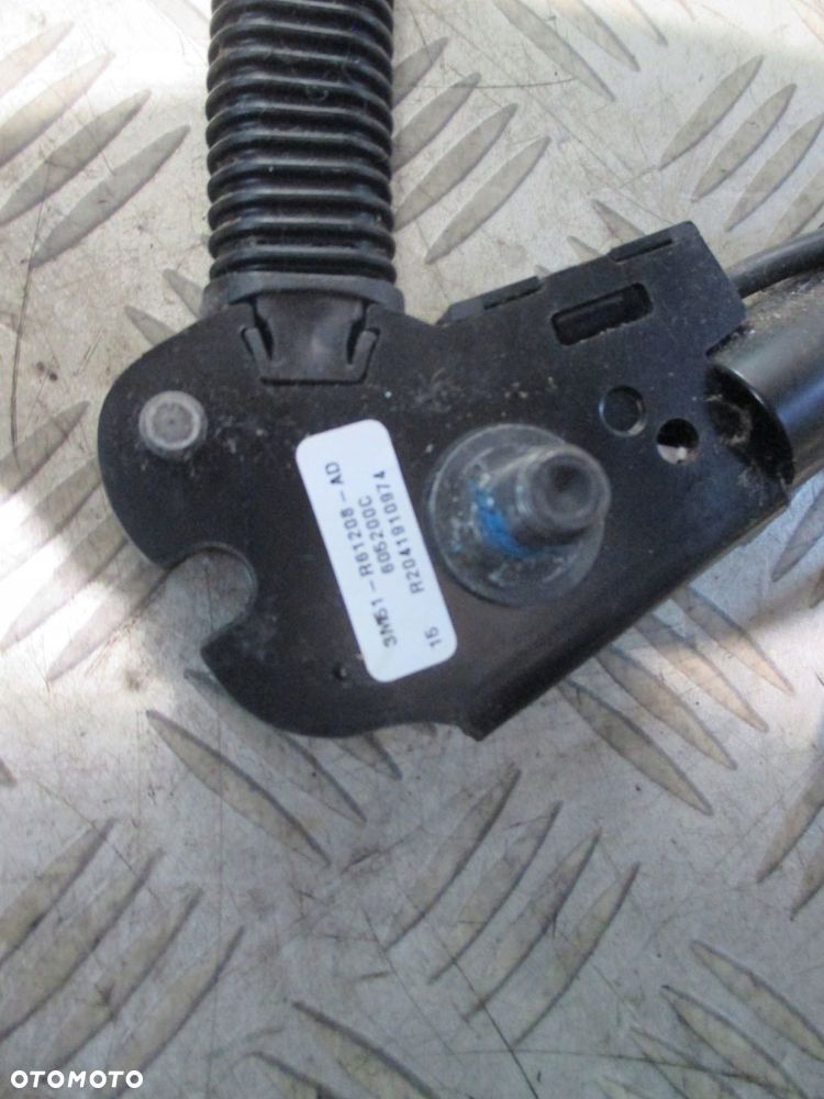 NAPINACZ ZAPINKA PASA PRAWY PRZÓD FORD C-MAX MK1 - 4