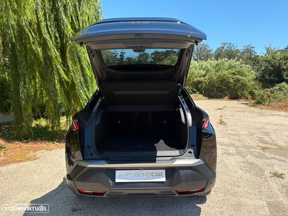 Peugeot 3008 1.2 Hybrid Active Pack e-DCS6 - 42
