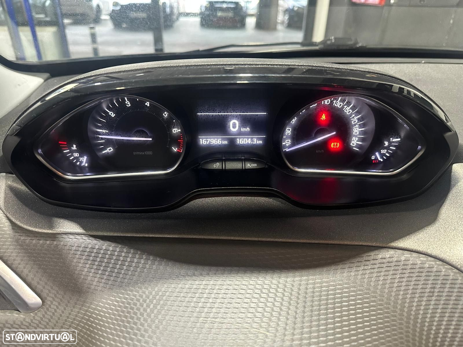 Peugeot 208 1.2 PureTech Active - 28