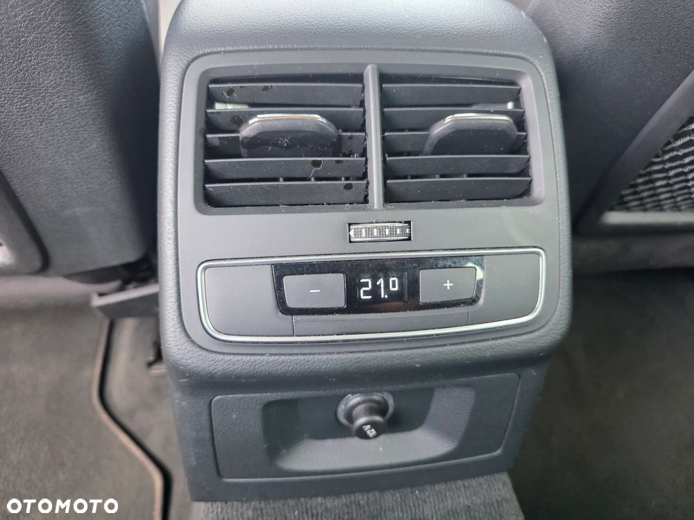 Audi A4 Avant 35 TFSI S tronic - 18