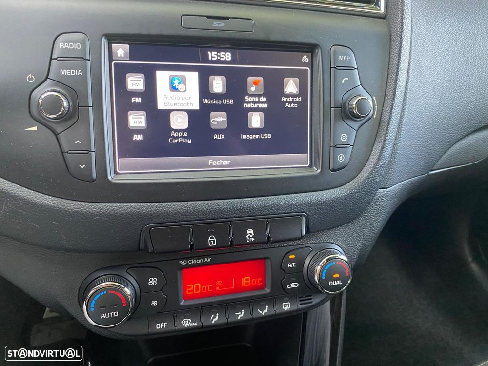 Kia Ceed SW 1.6 CRDi GT Line - 29