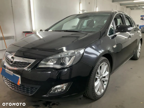 Opel Astra 1.4 Turbo Edition Sport