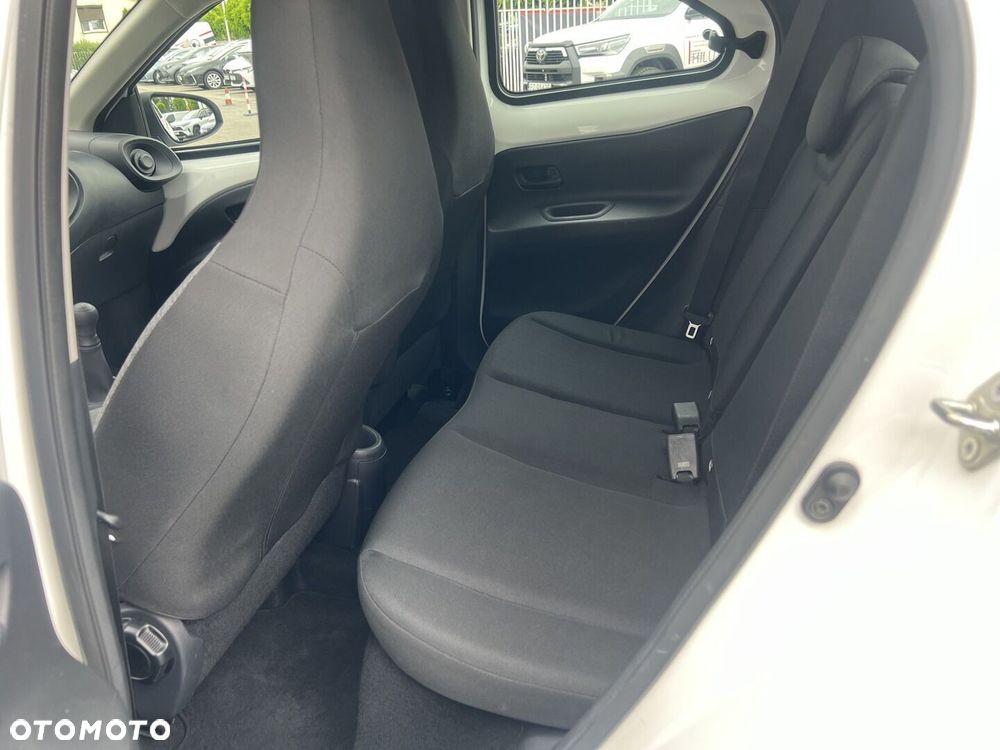 Toyota Aygo X - 15