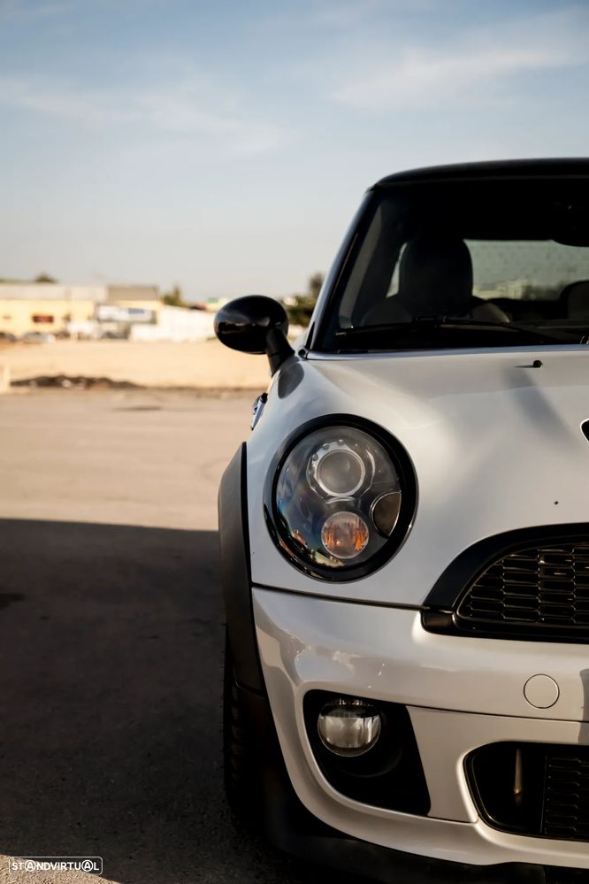 MINI 3 Portas John Cooper Works - 10