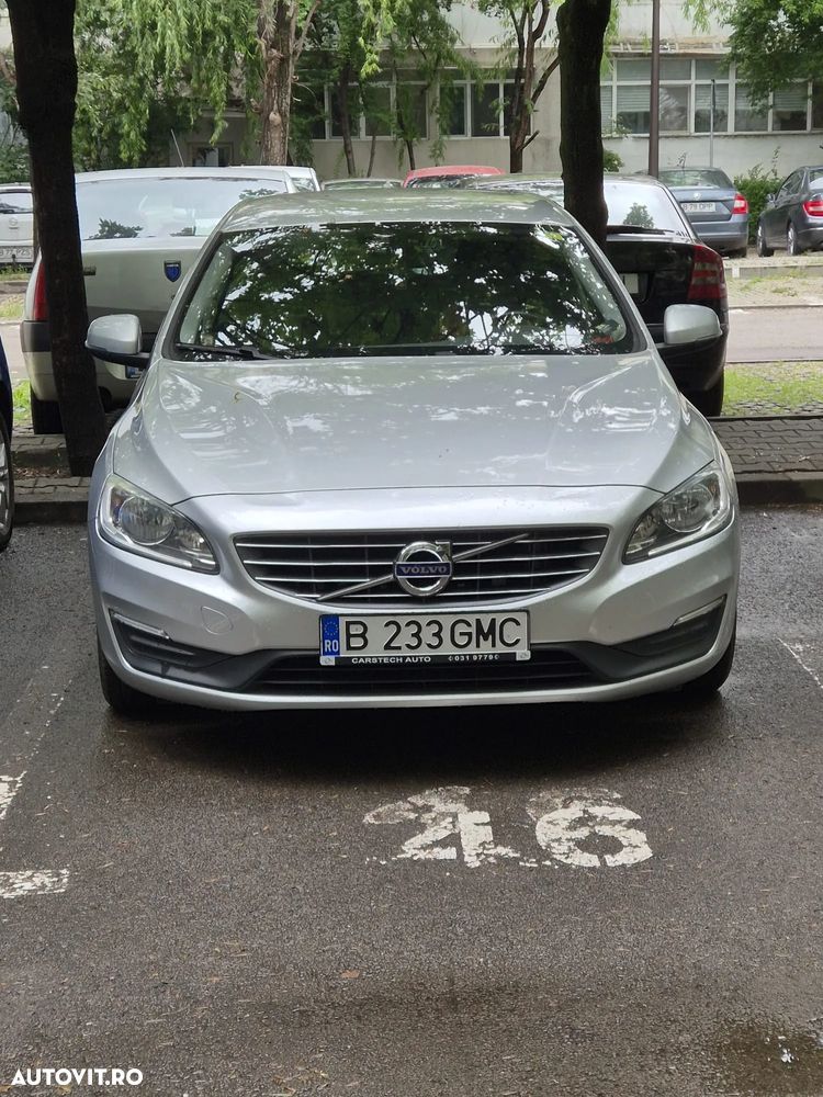 Volvo V60 D2 DRIVe Momentum - 3