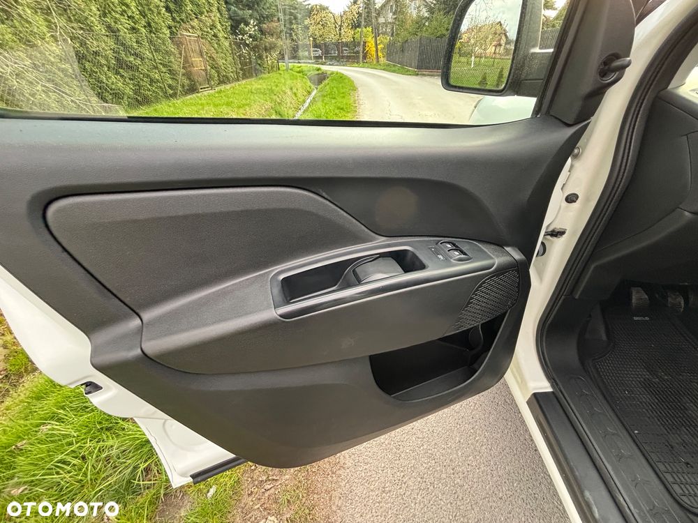 Fiat Doblo - 11