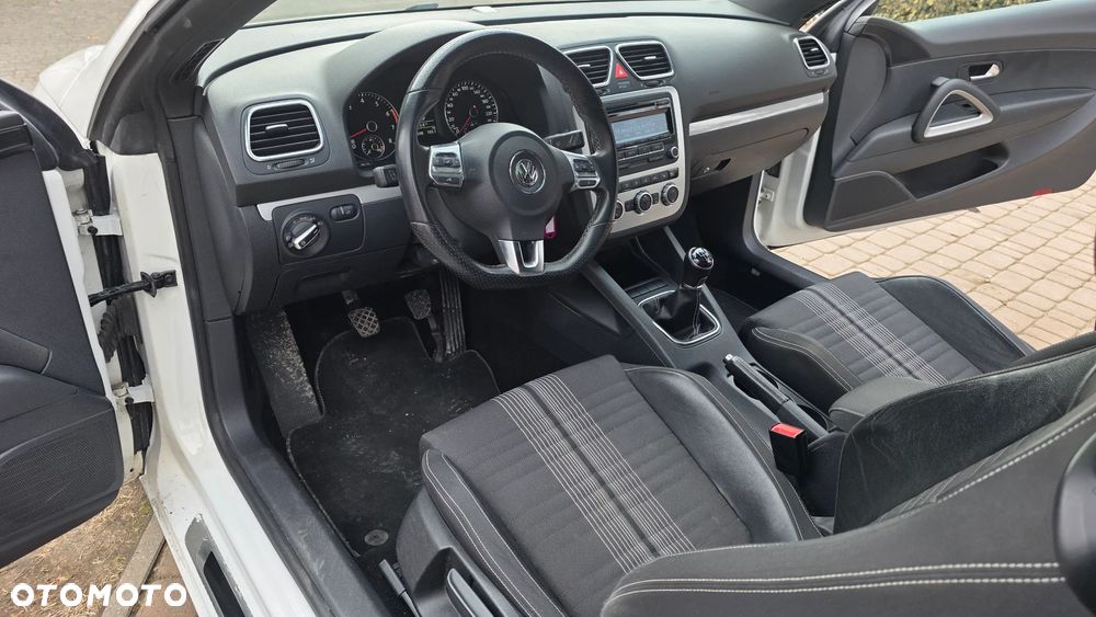 Volkswagen Scirocco 1.4 TSI BlueMotion Technology Match - 28