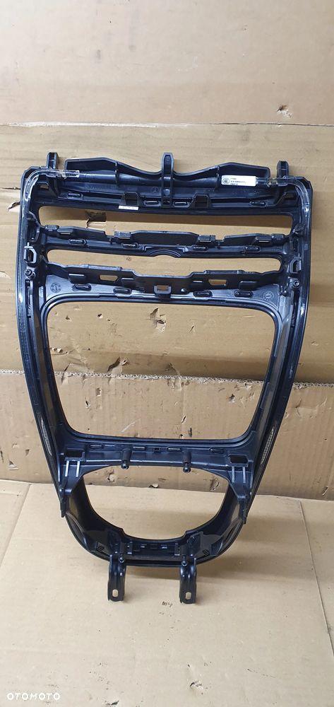 Osłona ramka dekor tunelu środkowego deski konsoli Mercedes E-Klasa W213 A2138100815 - 6