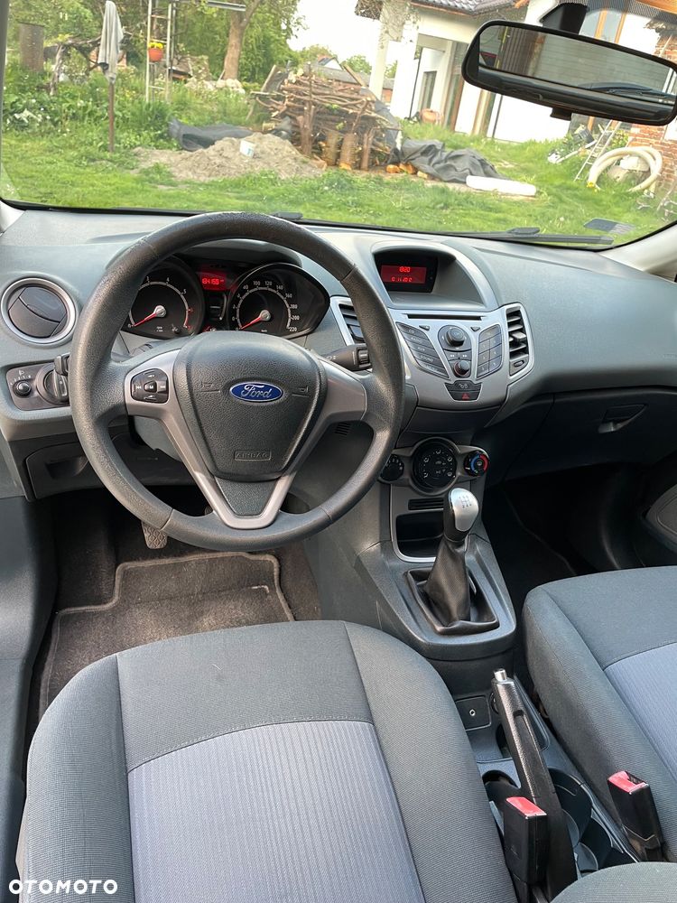 Ford Fiesta 1.25 Trend - 2