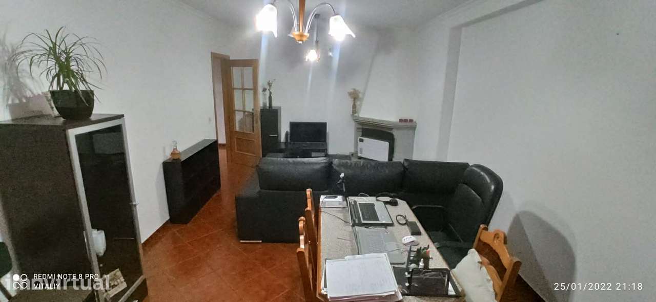 Apartamento T2 C/Garagem privativa - Grande imagem: 2/15