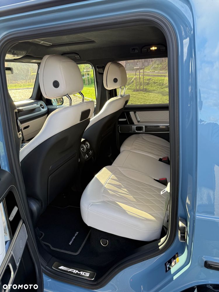 Mercedes-Benz Klasa G AMG 63 4x4 2 - 12