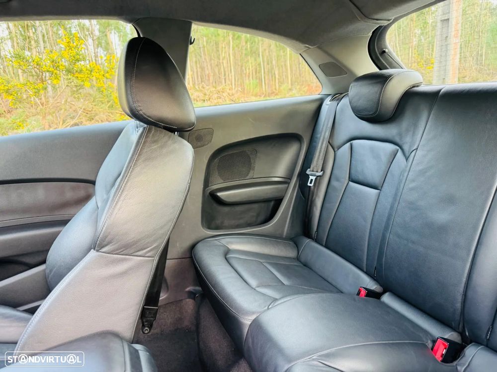 Audi A1 1.6 TDI S-line - 40