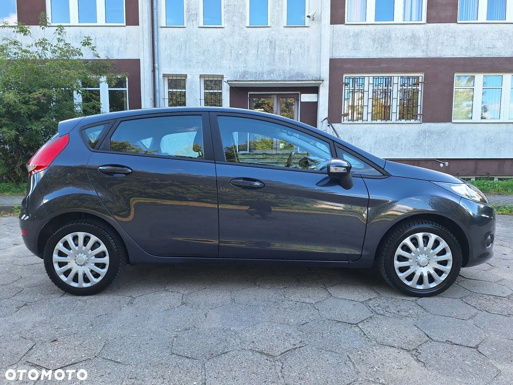 Ford Fiesta 1.25 Celebration - 14