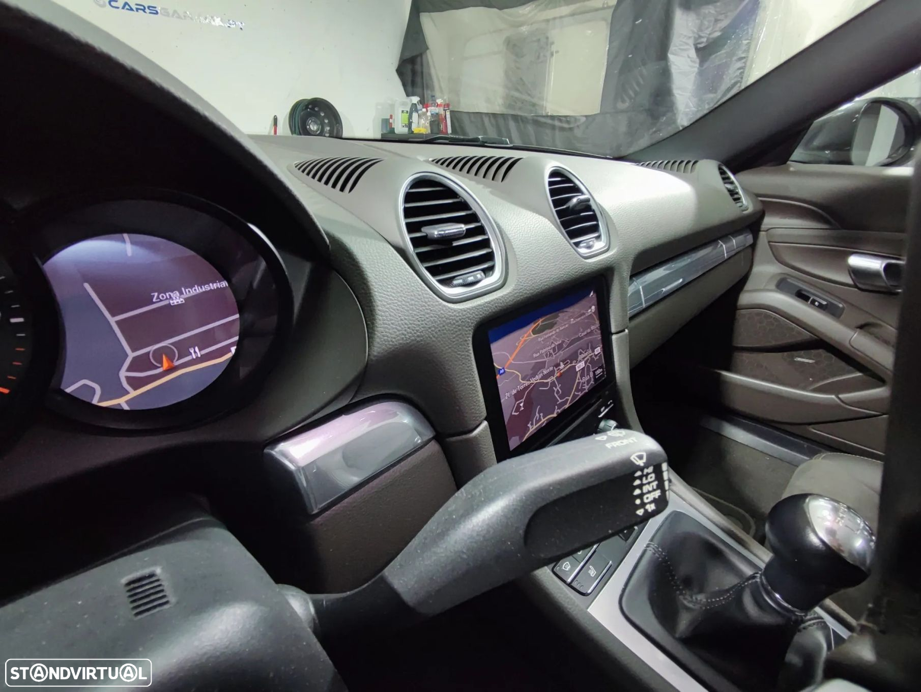 Porsche 718 Boxster 2.0 T - 24
