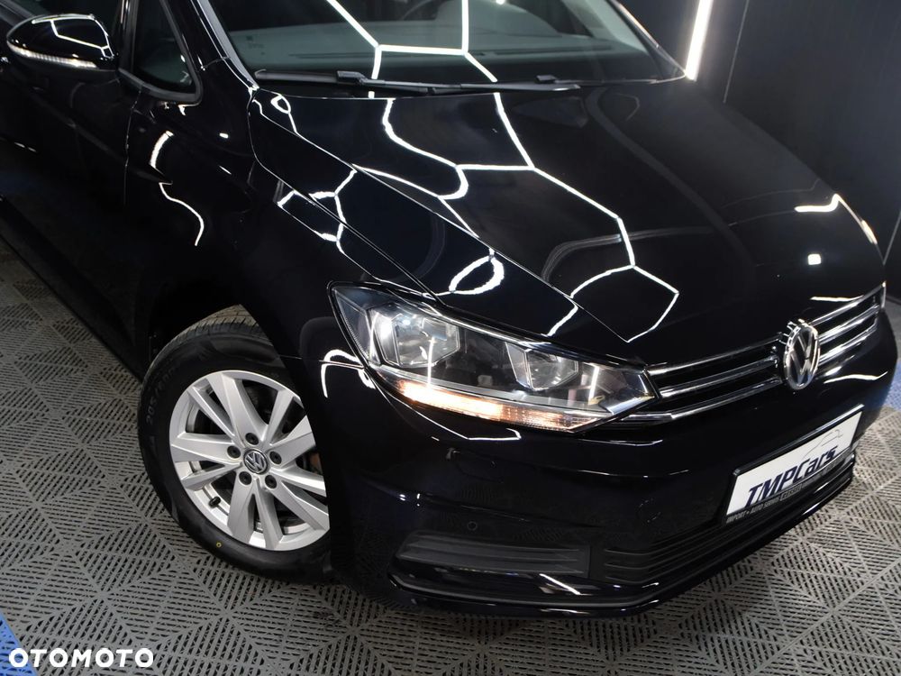 Volkswagen Touran 2.0 TDI SCR DSG Comfortline - 19
