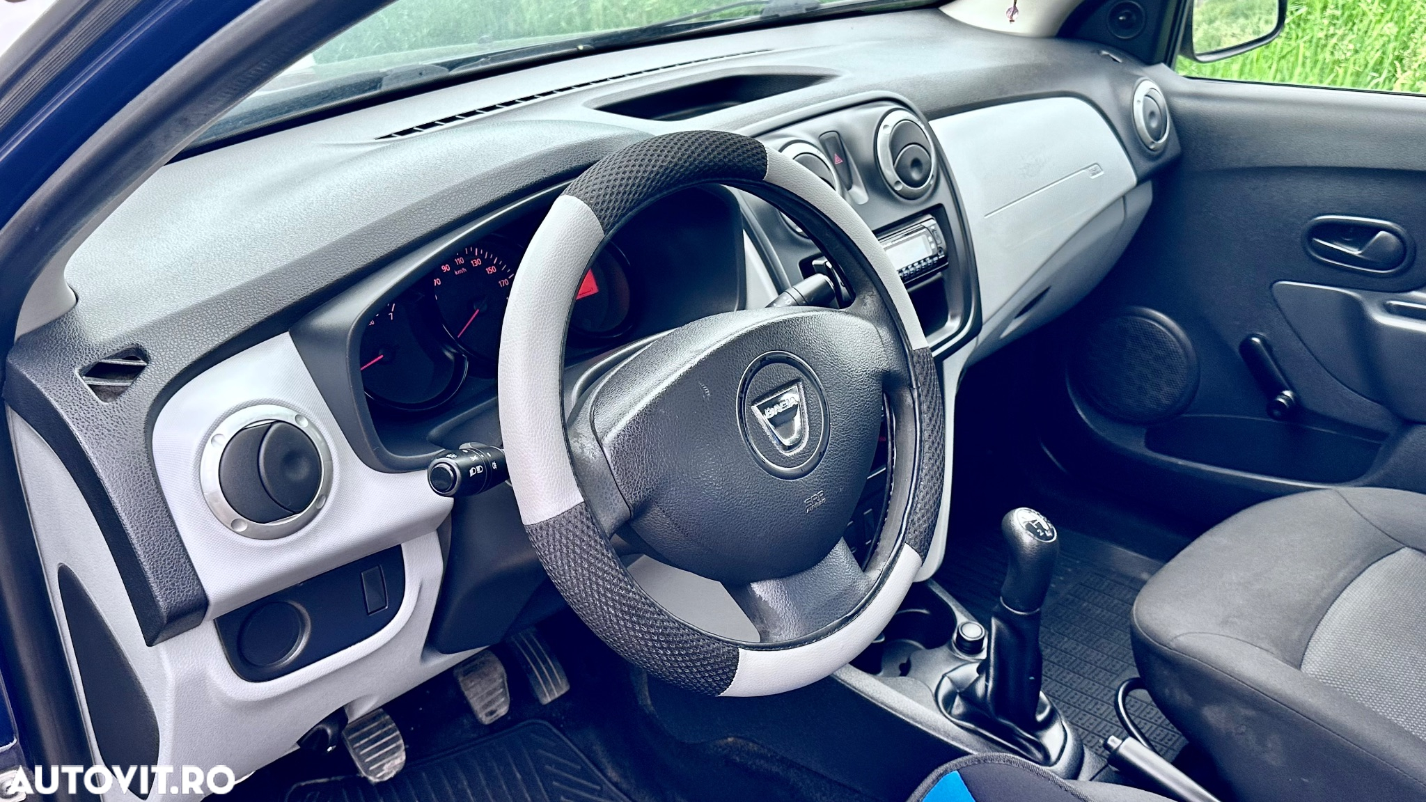 Dacia Logan 1.2 75CP Acces - 8