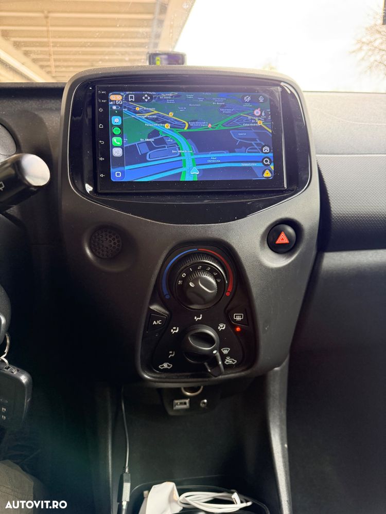 Toyota Aygo 1.0 VVY-I 5 usi X-play - 8