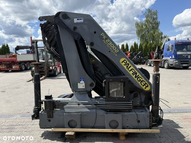 Palfinger HDS Palfinger PK23002G 8 wysuwow hydraulicznych sterowanie radiowe wciagarka - 5
