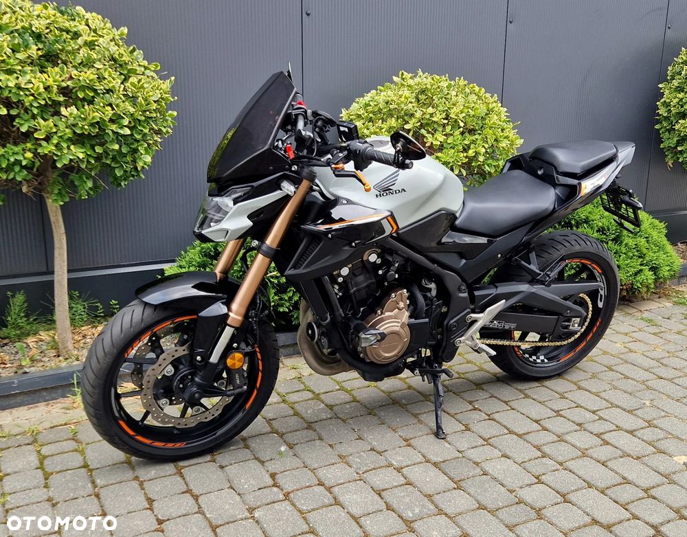 Honda CB - 4