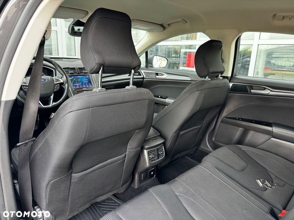Ford Mondeo 2.0 EcoBlue Titanium - 11