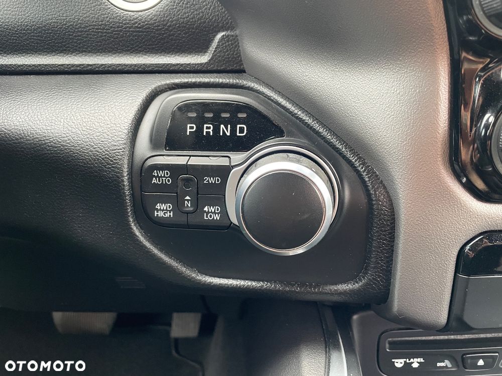 RAM 1500 5.7 Crew Cab Bighorn - 25