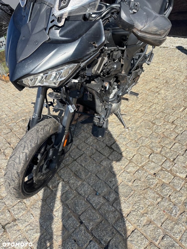 Kawasaki Versys 1000 - 5