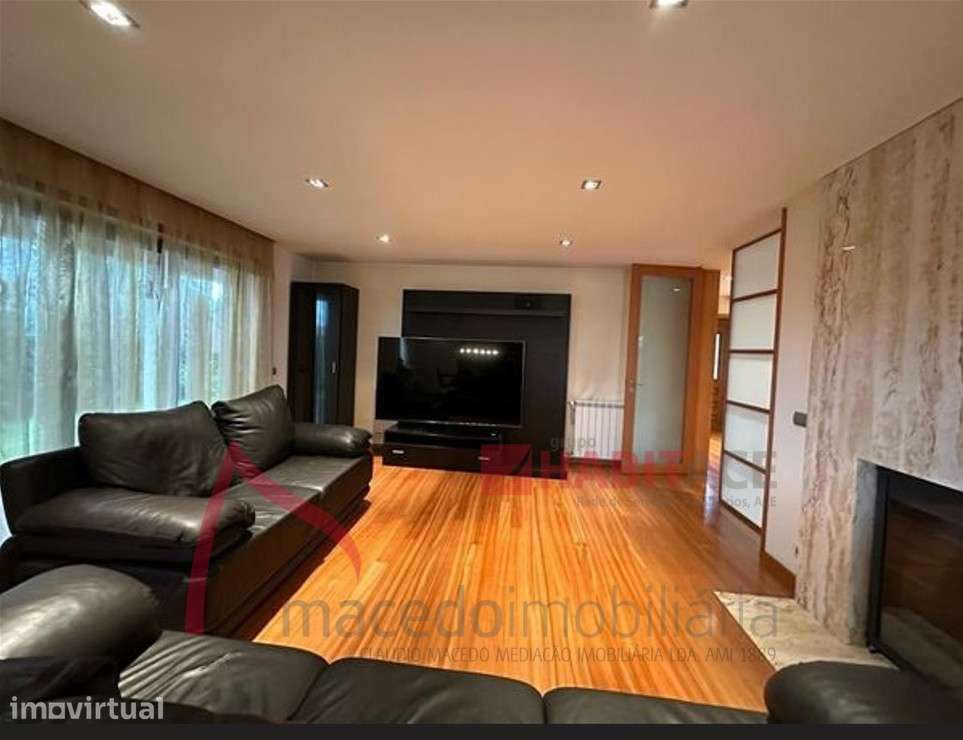 Moradia Individual T3 com piscina em Lomar - Grande imagem: 5/32