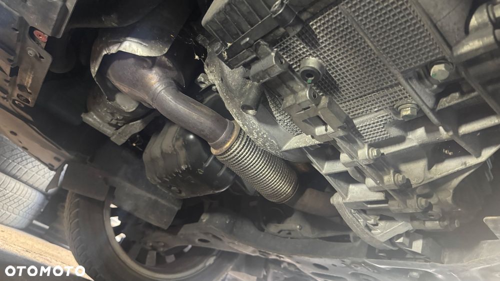 Ford C-MAX 1.5 TDCi Start-Stop-System Titanium - 23