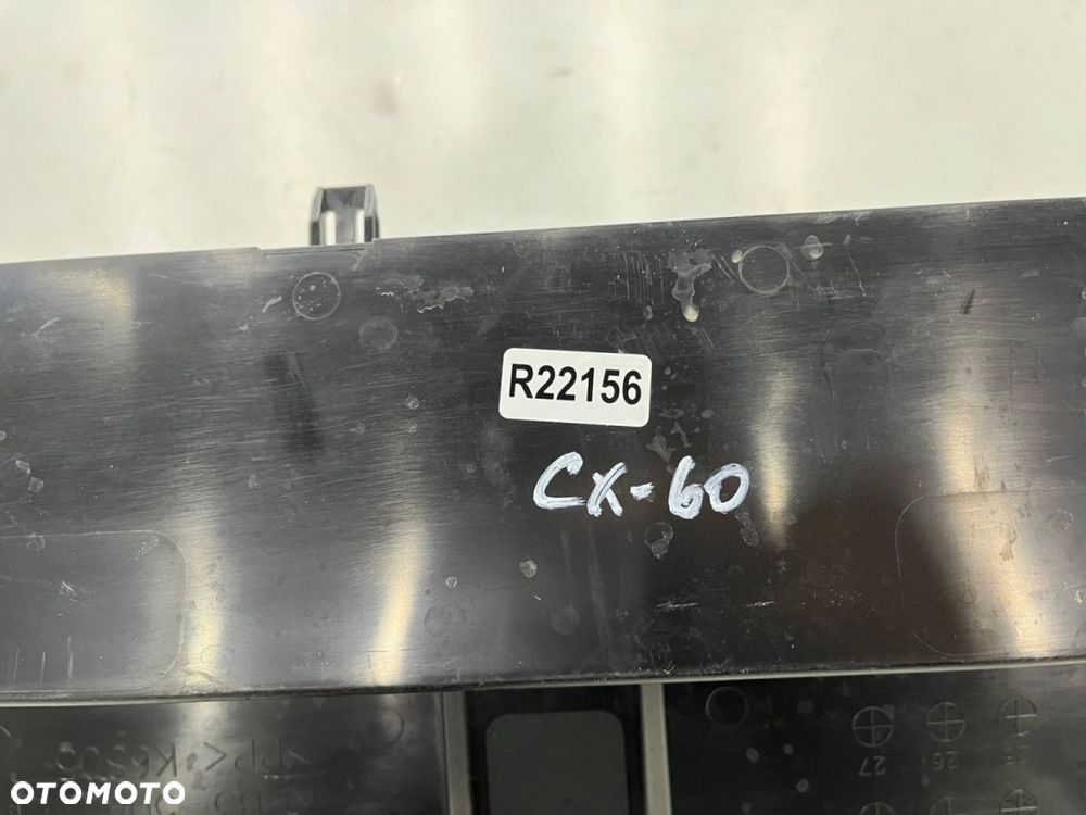 Osłona chłodnicy Mazda CX-60 22r.- DOLNA kierownica powietrza pasa przedniego ramka wlot atrapy - 10