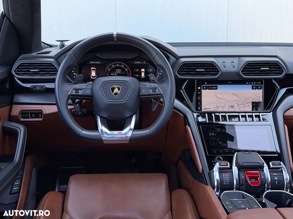 Lamborghini URUS Standard - 28