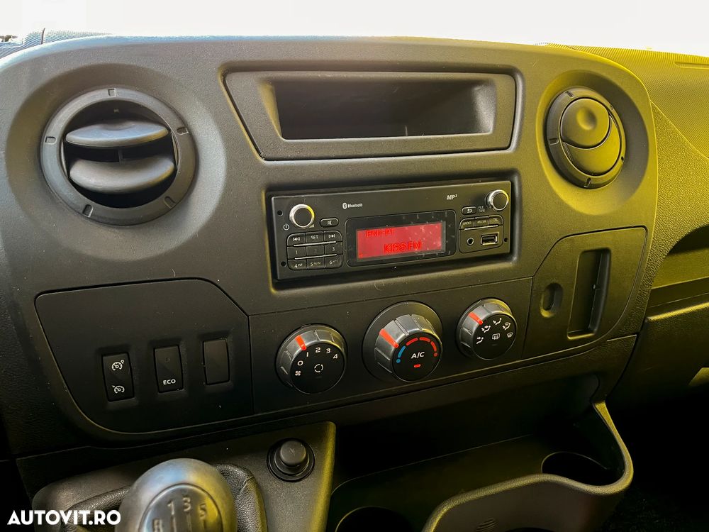 Renault Master - 9