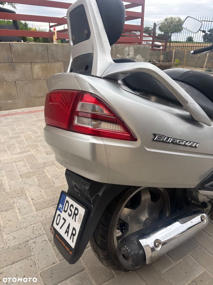 Suzuki Burgman - 5