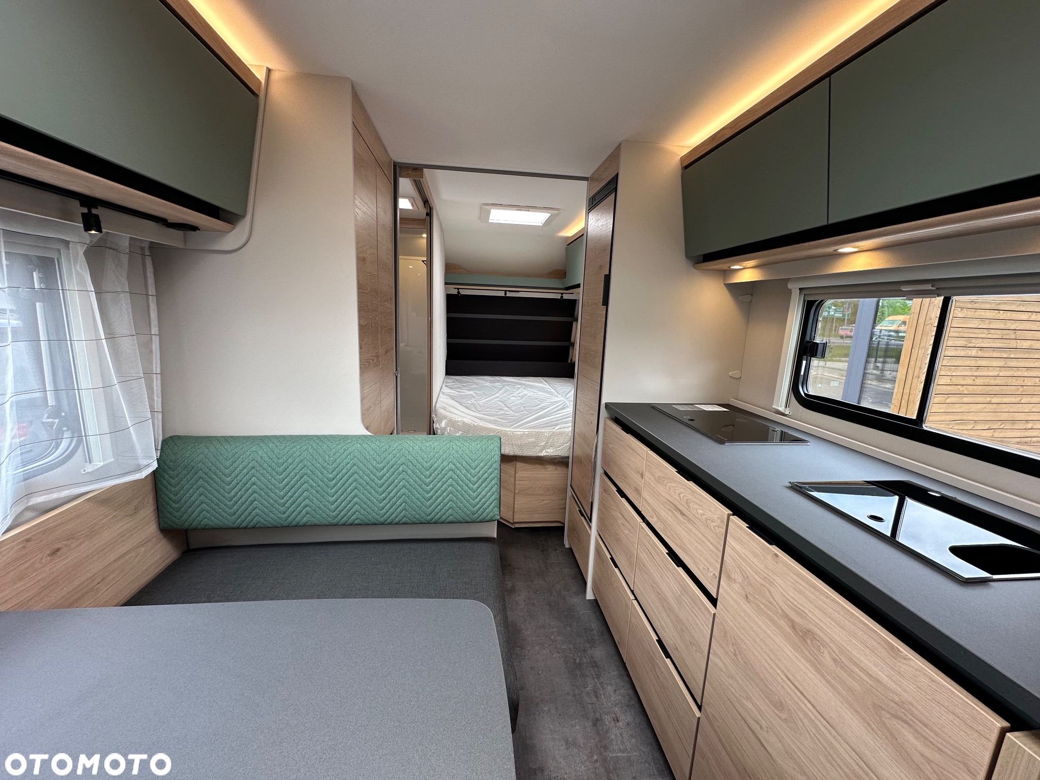 Dethleffs Camper 530 FSK - 11