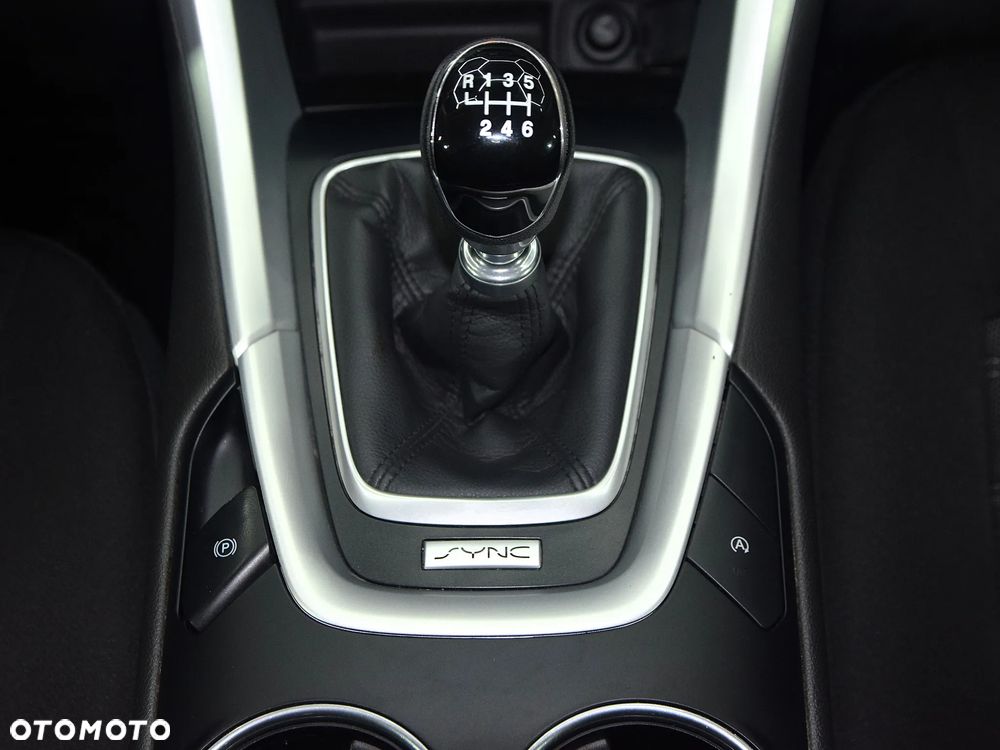 Ford Mondeo - 21