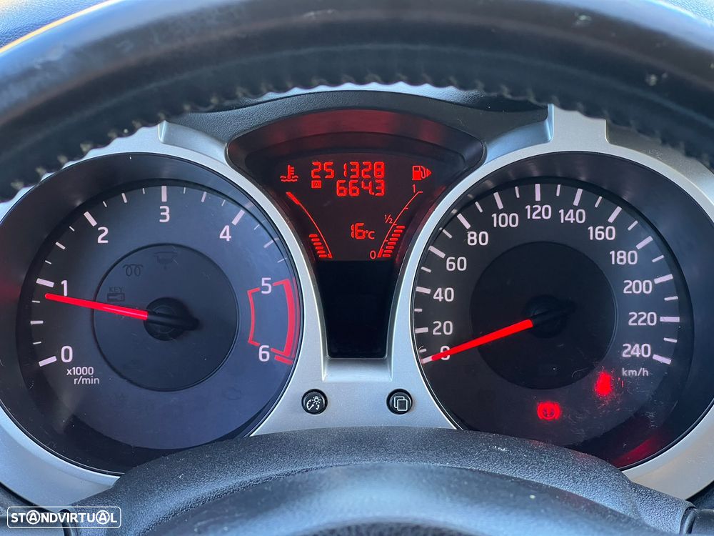 Nissan Juke - 15