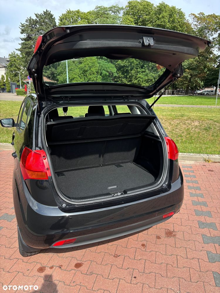 Kia Venga 1.6 M - 21