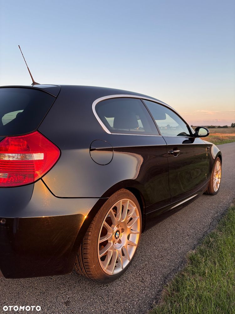BMW Seria 1 120i Edition Sport - 8