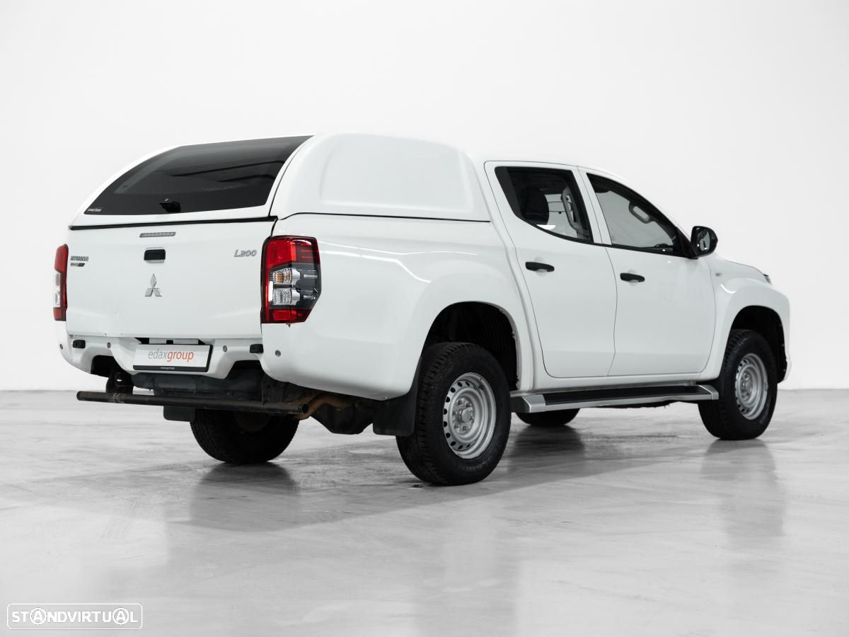 Mitsubishi L200 - 4