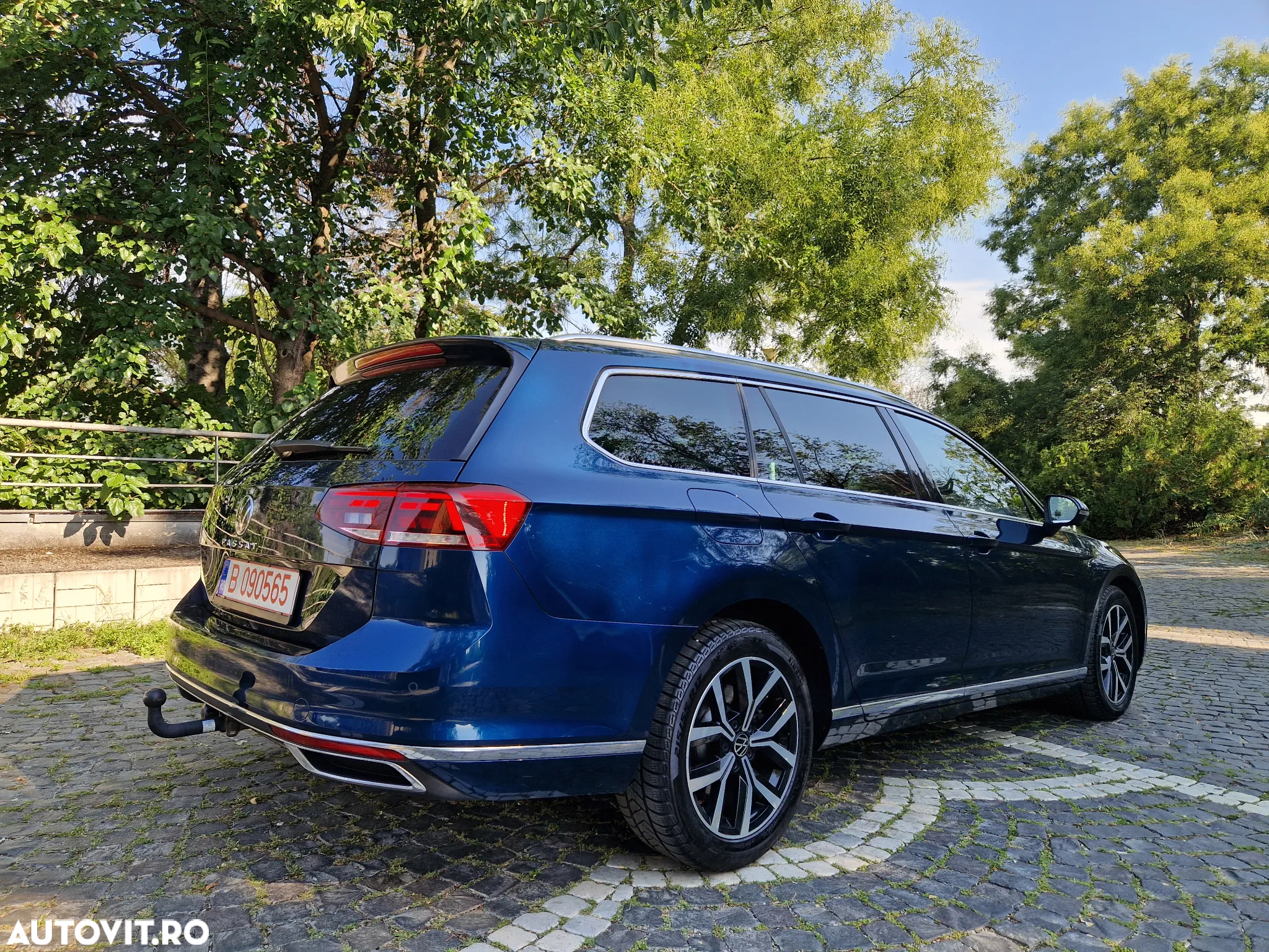 Volkswagen Passat 2.0 TDI SCR DSG Highline - 20