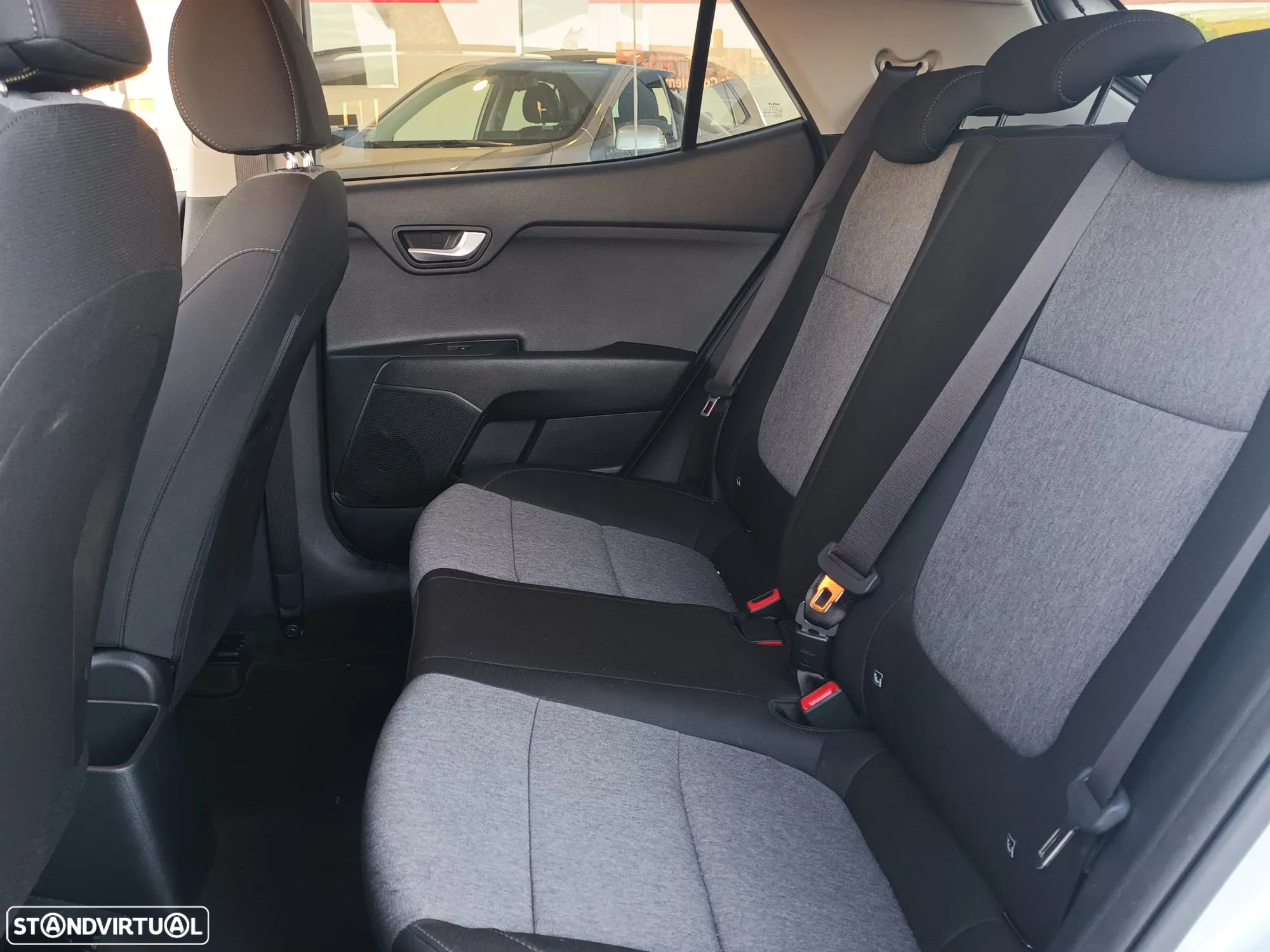 Kia Stonic 1.2 Dynamic - 13