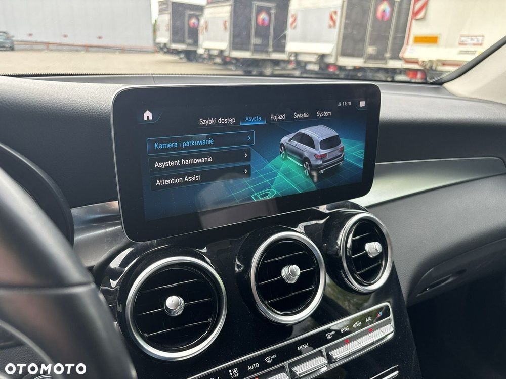 Mercedes-Benz GLC 200 d 4-Matic - 24