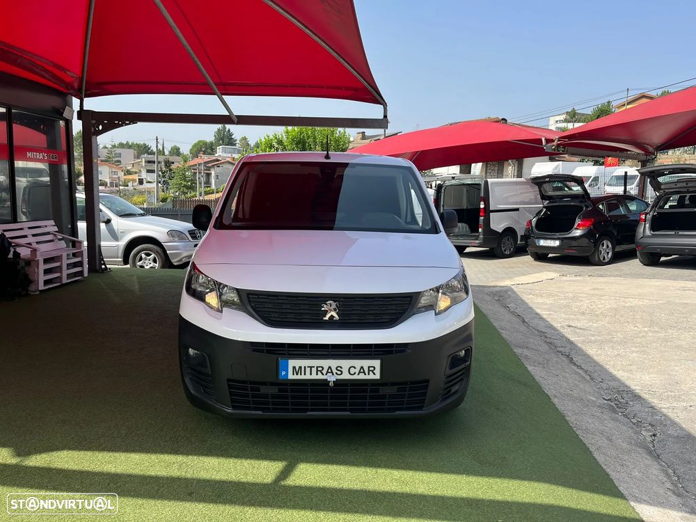 Peugeot Partner | 1.5 HDI | Caixa Fibrada | 3 Lug. - 9