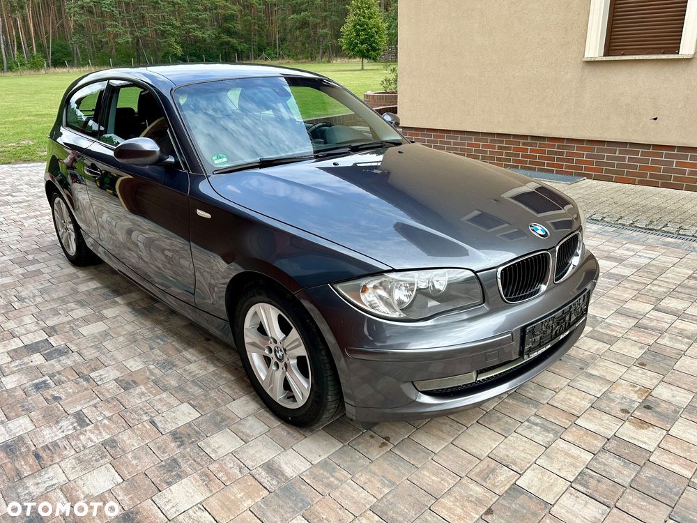 BMW Seria 1 120d DPF - 16