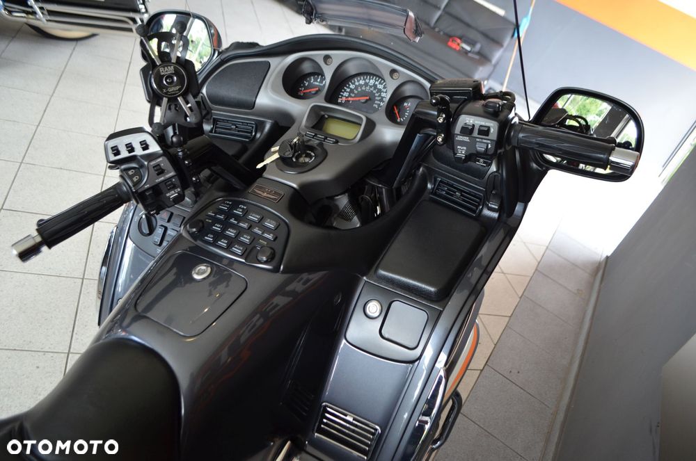 Honda GL - 26