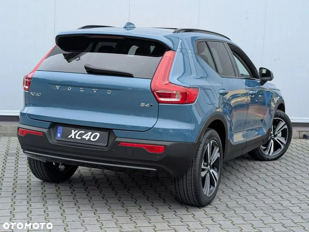 Volvo XC 40 - 6