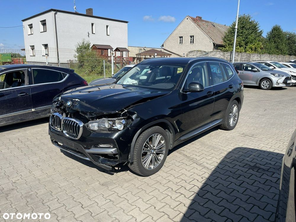 BMW X3 xDrive20d Luxury Line - 3